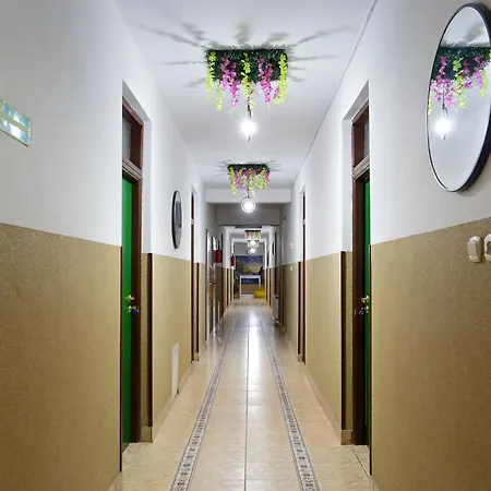 Promenada Hostel
